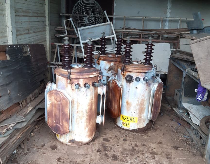 Trabajos de Obras Eléctricas  Mantenimiento correctivo de Transformadores Radio Corporación